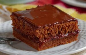 Медено срце – спас за домаќинките! Брз колач без млеко и јајца, мерена по чаша