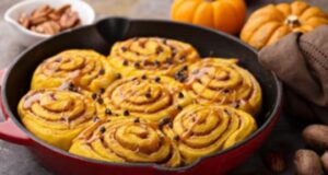 ЦИМЕТ РОЛНИЧКИ СО ТИКВА: Меко, надуено и сочно есенско колаче кое се топи во уста