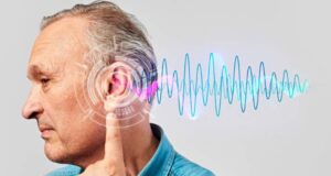 Зошто тинитус (зуење во ушите) се влошува после спиење?