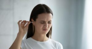Дали често ве чешаат ушите? Лекар открива што треба итно да проверите