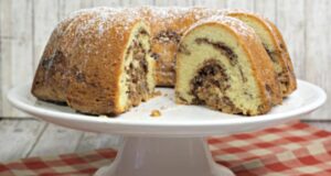 Куглоф со јаткасти плодови: Брзо и вкусно уживање кое најдобро оди со шолја кафе