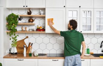 Важен дел од кујната додека чистите, а не треба да…