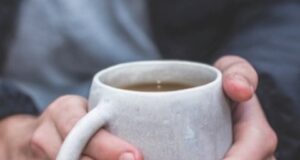 Една шолја чај може да помогне во намалувањето на опасните телесни масти