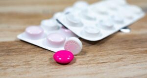 Зависноста од лекови што се издаваат без рецепт си зема данок