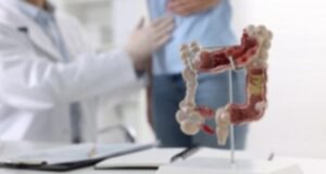 Крај на надуеноста или тврда столица: Пијте домашен пробиотик секое утро и заборавете на мрзливите црева