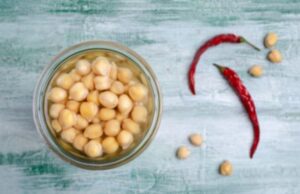 Храна што трае и ви помага да останете здрави: 10 најдобри избори за стабилно ниво на шеќер во крвта