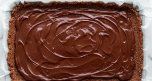 Чоколадно чудо со само 4 состојки и без печење