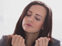 Опасен знак на ноктите што многумина го игнорираат може да укажува на срцеви заболувања