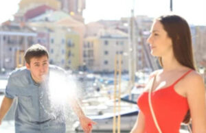 Постојат пет необични работи што мажите најмногу ги забележуваат кај жените