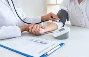 Откриена тајна: 100-годишен природен лек за висок крвен притисок за кој е докажано дека прави чуда!