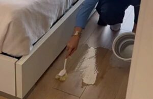 Исчистете ги фугите на подот и вратете го нивниот оригинален сјај со една ефикасна состојка