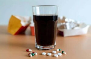 Само една чаша од овој сок пред спиење има моќ да ги ублажи болките во зглобовите и да го подобри сонот!