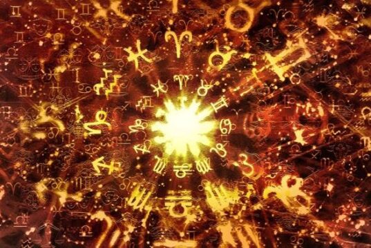 Неделен хороскоп од 29 декември 2025 до 4 јануари 2026: Близнаци, кои едвај чекаат да дочекаат и кои се намрштени