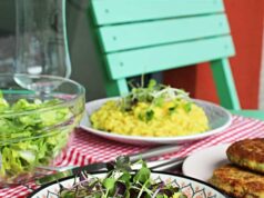 Рижото со праз и куркума