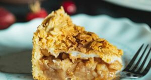 Пијана пита од јаболка каква што никогаш не сте пробале: Додадете само 1 тајна состојка во филот