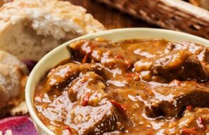 Вкусен гулаш: Ручек кој „се готви сам“ додека вие ги работите домашните обврски