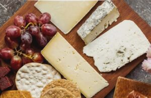 Кардиолозите открија што се случува со крвниот притисок кога јадеме сирење