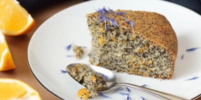 Манастирски колач на вода: Сочен рај за непцето – полн со ореви и семки од афион, совршен за пост