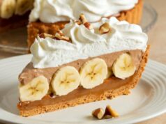 Банана чоколадна млечна торта: Сочна, богата и полна со незаборавен вкус