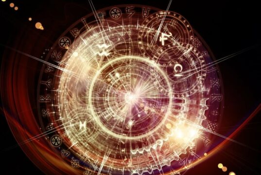 Дневен хороскоп за вторник, 3 март: Скорпиите се занимаваат со сомнителни работи, а овој знак добива наследство