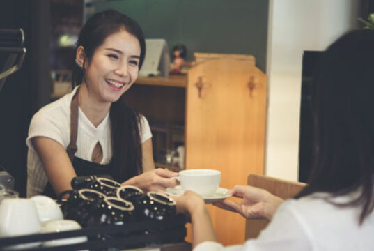 Овие симптоми укажуваат дека пиете премногу кафе