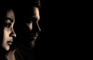 Еден психијатар објасни како негативните мисли влијаат на мозокот и зошто е важно да се прекине тој образец