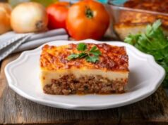 Италијанската мусака е уште подобра од тестенините: 1 состојка ѝ дава магичен вкус