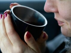 Пијте го ова по ручек и намалете ја тежината во стомакот: Го чисти црниот дроб од токсини и го олеснува варењето на храната