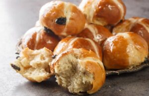 Меки велигденски лепчиња што мирисаат на празниците: Рецепт што секогаш функционира