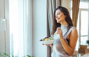 Најдобрата салата што ги чисти цревата