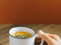 Совети за поздрави коски: Како природно да се спречи остеопорозата